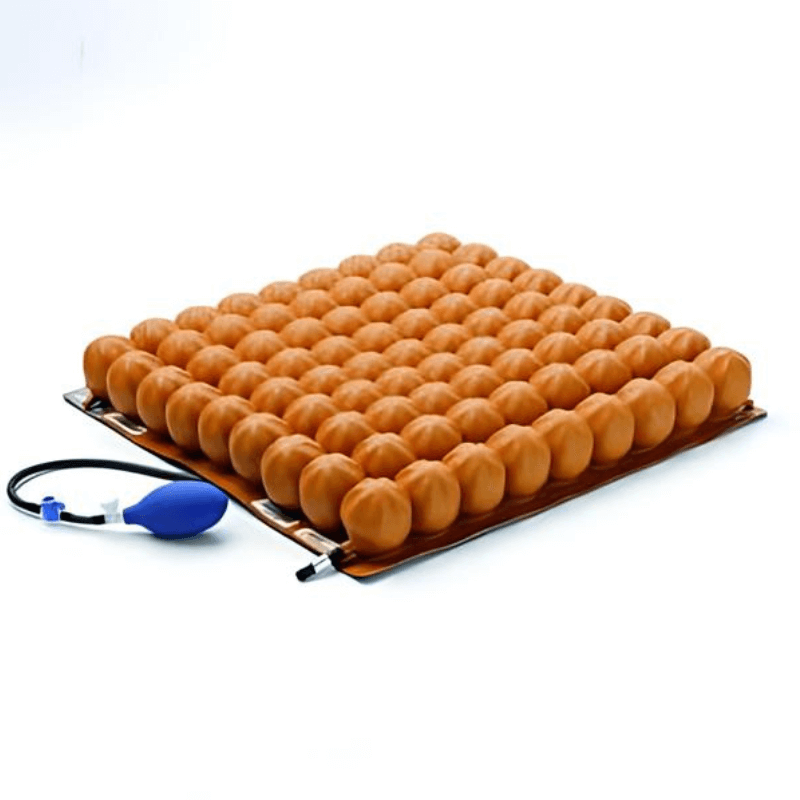 Nei cuscini antidecubito a bolle d’aria, combinare una buona distribuzione dei punti di pressione con la stabilità è sempre stata una sfida. Con i cuscini StarLock, puoi avere entrambe le cose, senza compromessi.